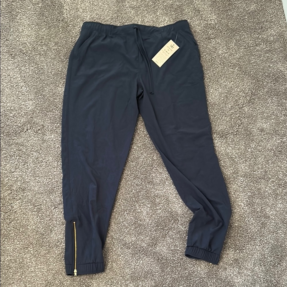 Albion Fit Women’s Jetsetters, Heather Cobalt color, NEW, size M